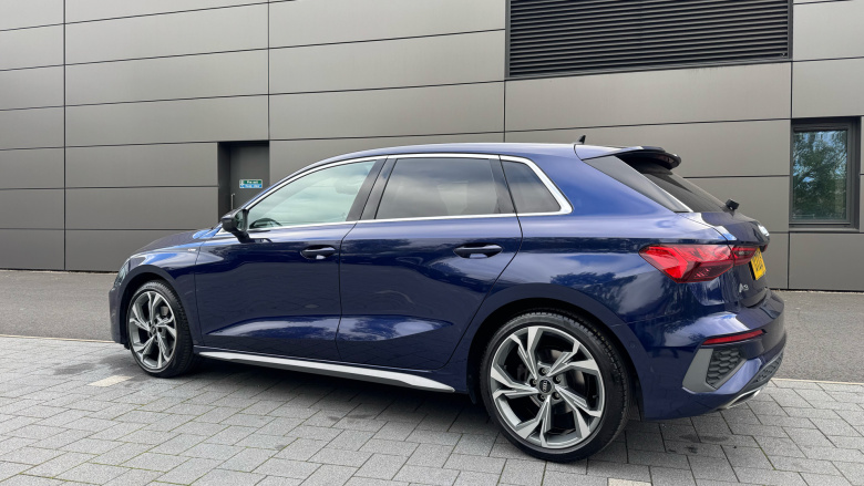 Audi A3 35 TDI S Line 5dr S Tronic [Comfort+Sound] Diesel Hatchback